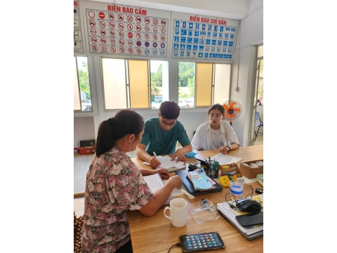 Chinh phục xong DAT rồi ... đầy đủ dữ liệu trên 810 km rồi ... 👉 Giờ luyện 120 tình huống mô phỏng và 600 câu nữa ... 👉 Là chuẩn bị "lụm" cái bằng thôi nha các bạn. 💗 Cố lên các tình yêu của NAM THIÊN ơi.❤