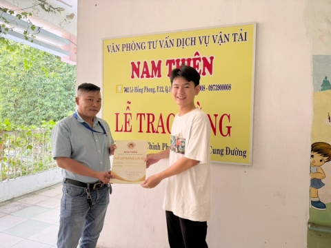 ✅ Học viên nào cũng đợi đến thời điểm này. 👉 Được trao bằng tại NAM THIÊN - 