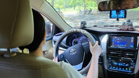 Kinh nghiệm học bằng lái xe B2 cho người MỚI BẮT ĐẦU